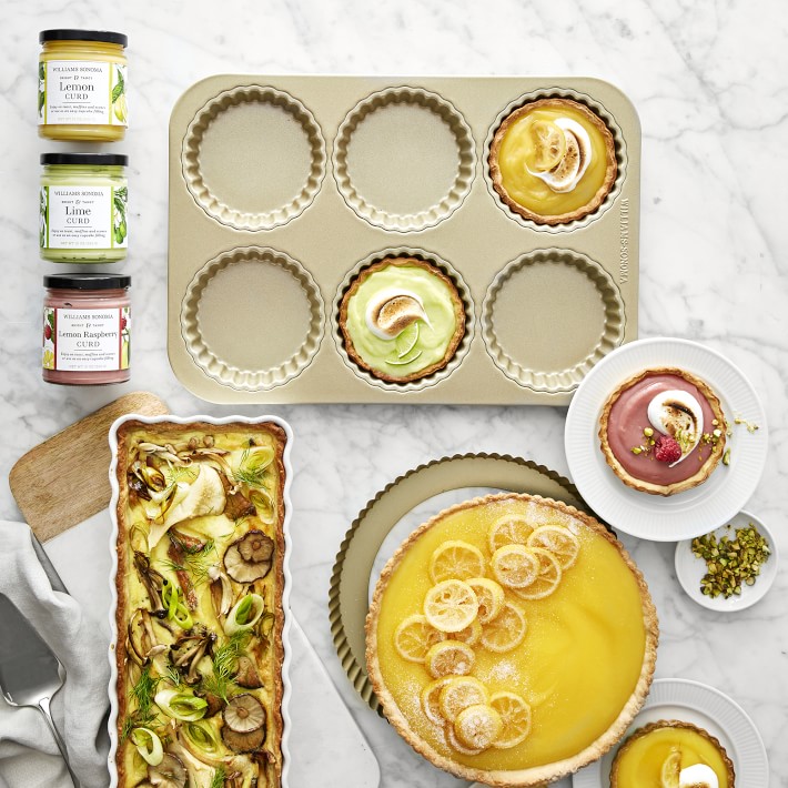 Williams Sonoma Goldtouch® Tart Pan with Removable Bottom Williams Sonoma