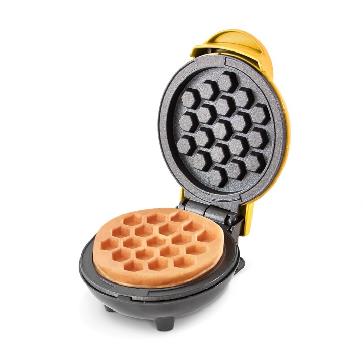 Dash Mini Design Waffle Maker Williams Sonoma CA Williams