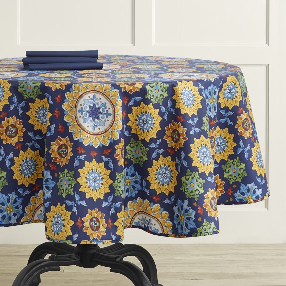 outdoor oilcloth tablecloth round