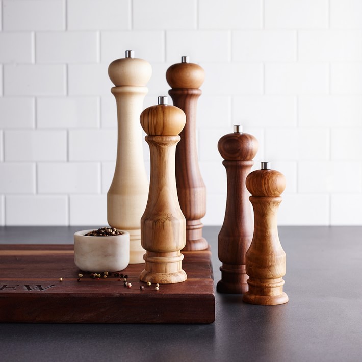 wooden salt and pepper grinders chess pieces