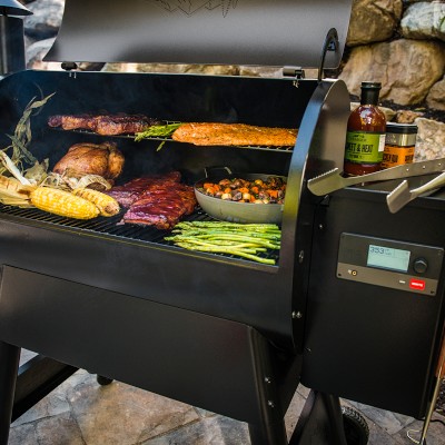 Traeger Pro Series 780 Pellet Grill | Williams Sonoma