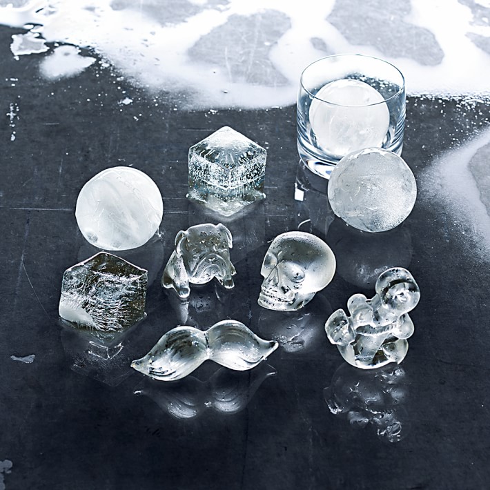 В воду лед делаем. Форма для прозрачного льда. Прозрачный лед для коктейлей. Прозрачный лед для скульптур. Прозрачный форменный лед.