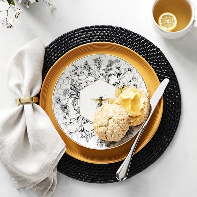 Pillivuyt Plisse Dinnerware