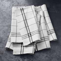 https://assets.wsimgs.com/wsimgs/rk/images/dp/wcm/202318/0004/open-kitchen-by-williams-sonoma-towels-set-of-4-j.jpg