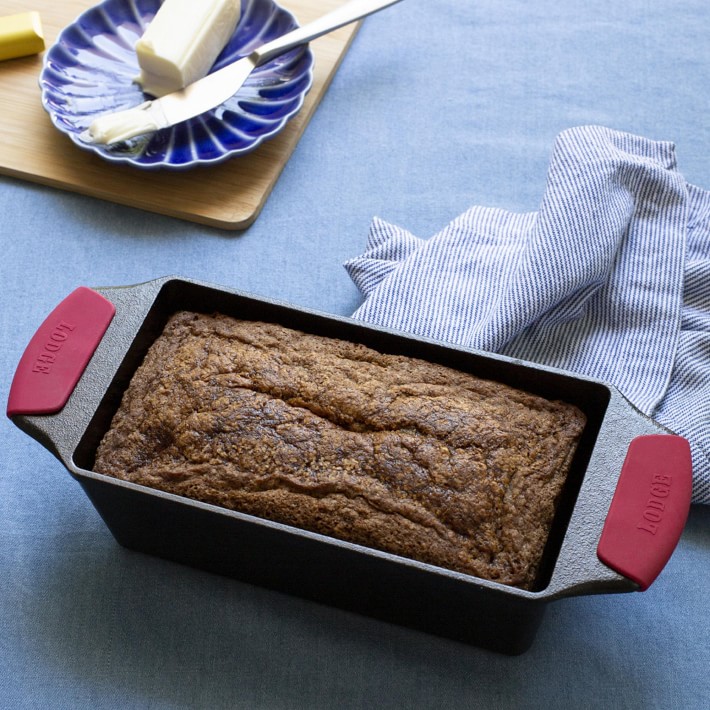Lodge Bakeware Seasoned Cast Iron Loaf Pan with Grips Williams Sonoma