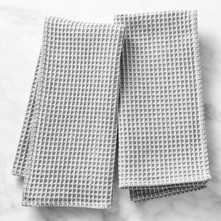 https://assets.wsimgs.com/wsimgs/rk/images/dp/wcm/202323/0373/oversized-waffle-weave-towels-o.jpg