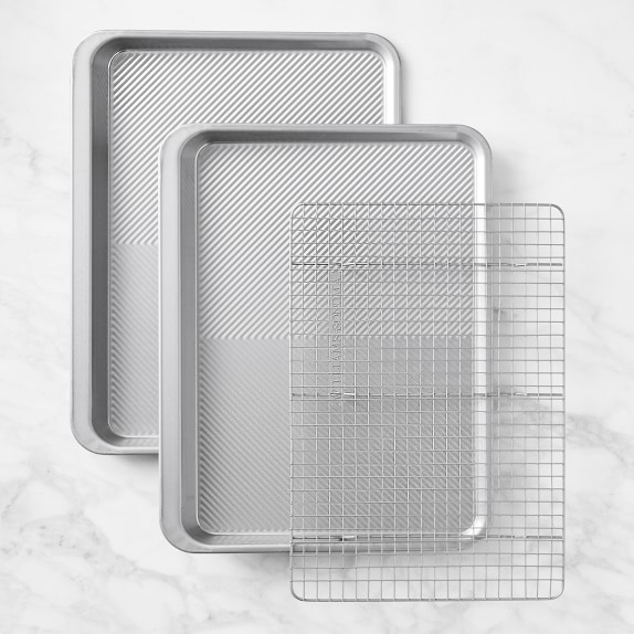 Williams Sonoma Silpat Nonstick Perforated Aluminum Baking Tray and Silpat  Nonstick Loaf Pan