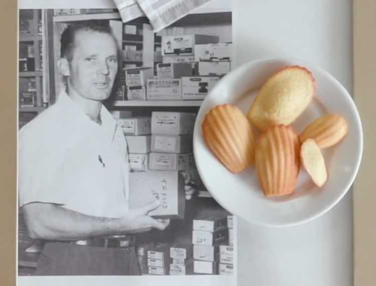 Williams Sonoma Goldtouch® Nonstick Madeleine Plaque Pan Williams Sonoma