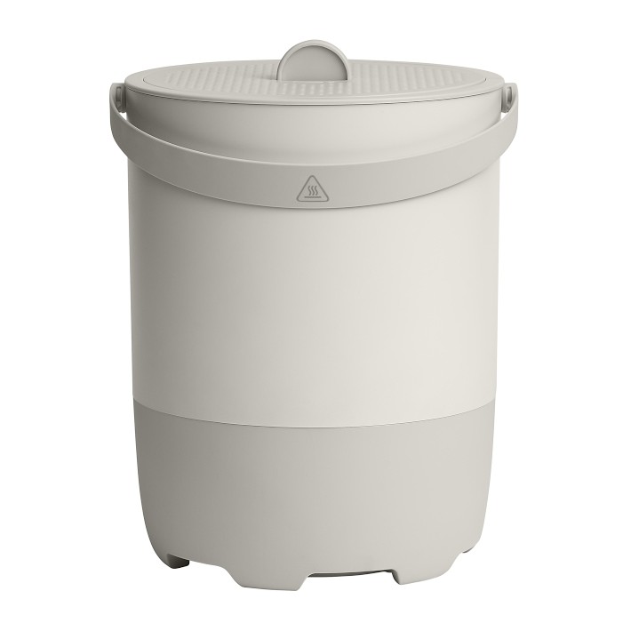 Compost it Sonoma! Free counter top pails now available to Sonoma