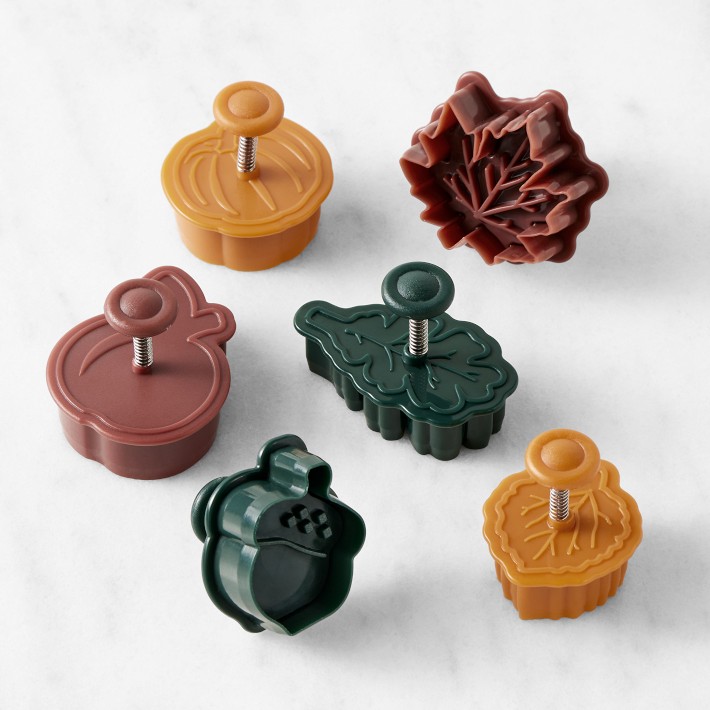https://assets.wsimgs.com/wsimgs/rk/images/dp/wcm/202328/0409/williams-sonoma-fall-impression-cutters-set-of-6-o.jpg
