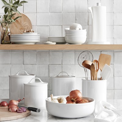 https://assets.wsimgs.com/wsimgs/rk/images/dp/wcm/202330/0002/williams-sonoma-pantry-serving-bowl-m.jpg