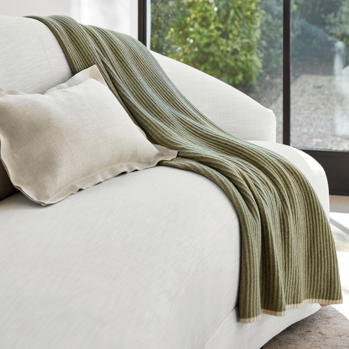 https://assets.wsimgs.com/wsimgs/rk/images/dp/wcm/202330/0186/double-flange-belgian-linen-with-libeco-pillow-cover-o.jpg