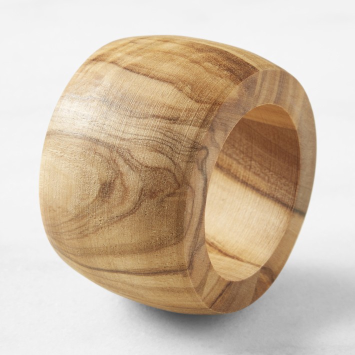 Williams Sonoma Carved Acacia Wood Napkin Rings, Set of 4