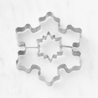 https://assets.wsimgs.com/wsimgs/rk/images/dp/wcm/202333/0073/williams-sonoma-snowflake-stainless-steel-impression-cooki-m.jpg