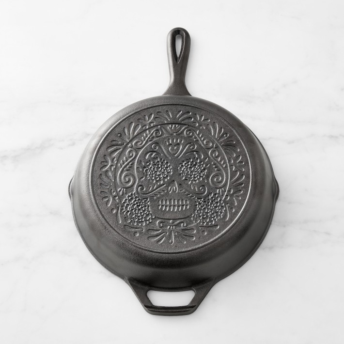 Lodge 10.25 Cast Iron Sugar Skull Skillet L8SKULL