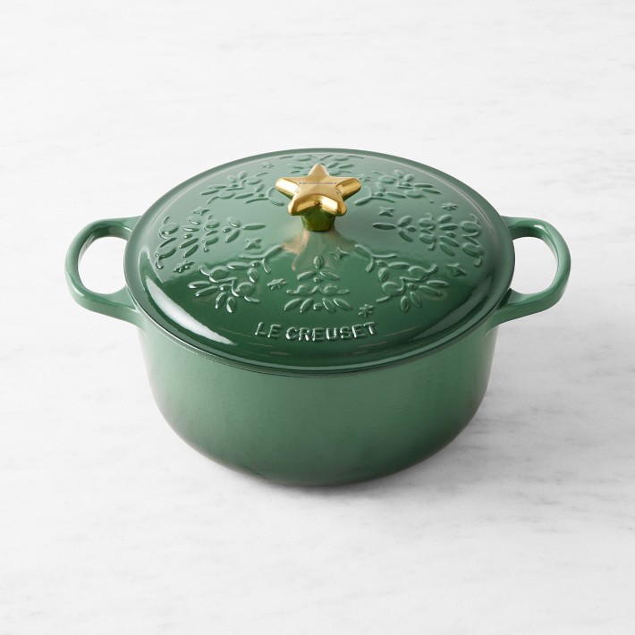How to Pick the Right Le Creuset Dutch Oven to Give as a Gift