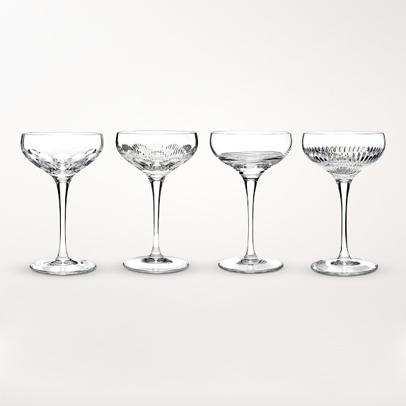 A Set of 5 Stemmed 5 Oz Wine Glasses With an Unusually Shaped Bowl. Bar  1056 