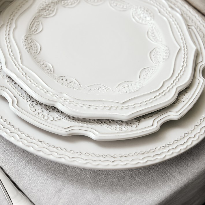 Gwendolyn by Trisha Yearwood Dinnerware Collection