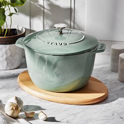 Factory-Made Household Large-Capacity Square Two-Ear Enameled Cast Iron Dutch  Oven - China Soup Pot and Cast Iron Soup Pot price