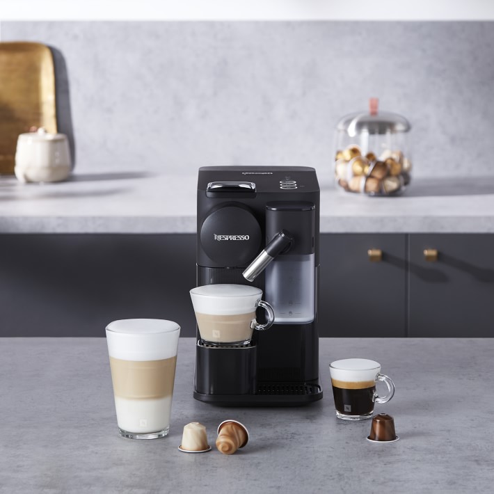 Machine à Café DeLonghi Capsule, Expresso et Cappuccino, Nespresso  Lattissima One 