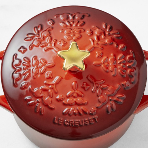 Le Creuset Noel Mini Cocotte with Star Knob, 24Oz. Williams Sonoma