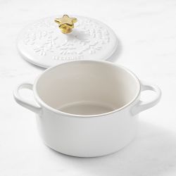 Le Creuset Carbon Steel Snowflake Cakelet Pan