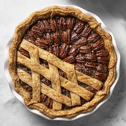 https://assets.wsimgs.com/wsimgs/rk/images/dp/wcm/202338/0064/williams-sonoma-rolling-impression-pie-crust-cutter-j.jpg