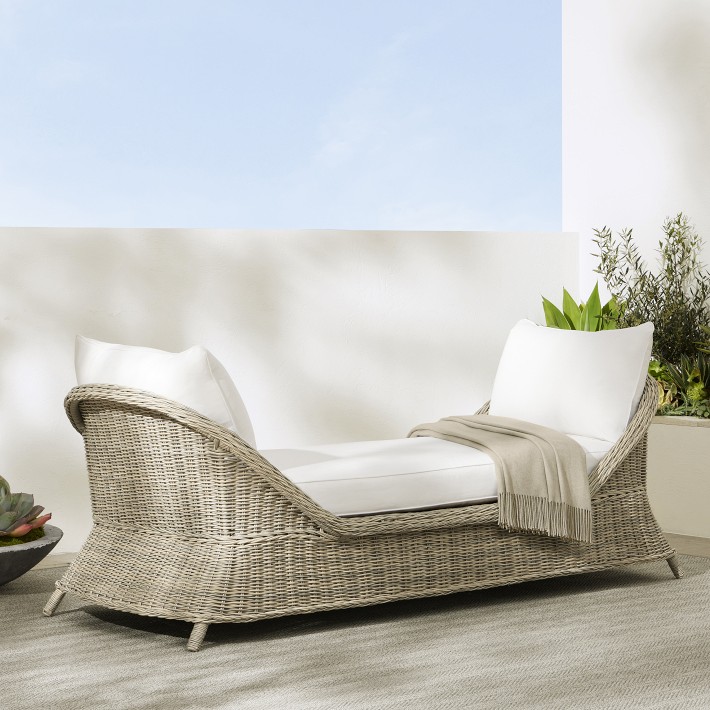 https://assets.wsimgs.com/wsimgs/rk/images/dp/wcm/202338/0080/manchester-outdoor-settee-1-o.jpg