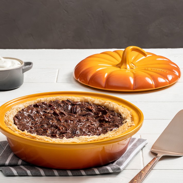 This Le Creuset Pumpkin-Shaped Pie Dish Just Launched on , and It's  Already a No. 1 New Release