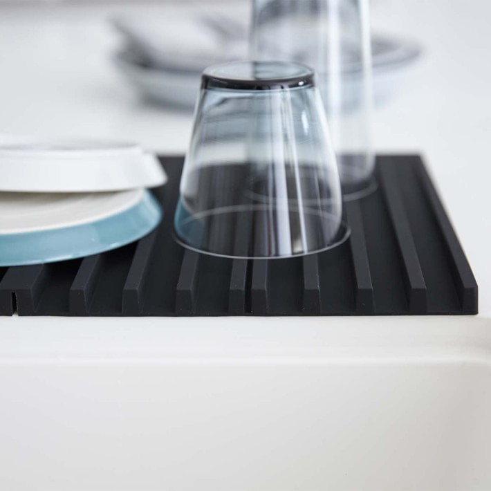 Yamazaki Home Tower Foldable Drainer Tray – Kitchen Dish Drying Mat