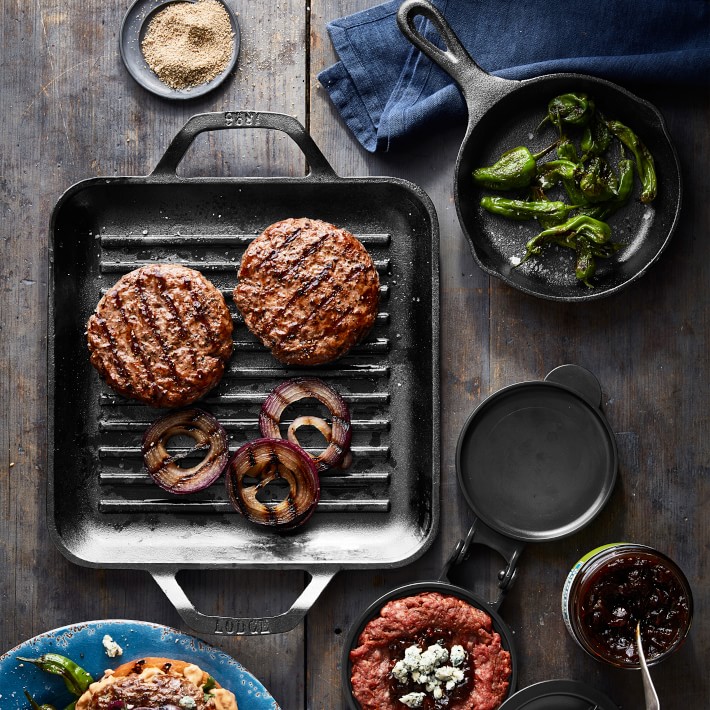 Lodge Cast Iron 18 x 10 Inch Seasoned Carbon Steel Griddle - Unparalleled  Heat Retention - Use in Oven, Gas Stove, Grill, or Campfire in the Grill  Cookware department at