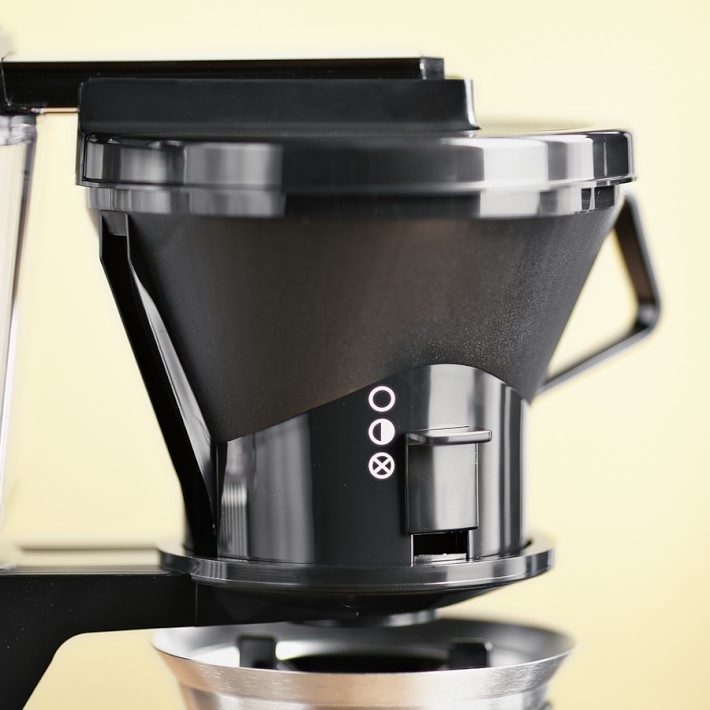 https://assets.wsimgs.com/wsimgs/rk/images/dp/wcm/202340/0033/moccamaster-by-technivorm-kb-741-ao-coffee-maker-with-glas-o.jpg
