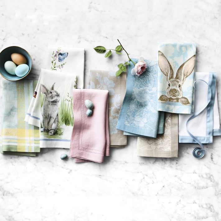 Easter Bunny Back Cloth Napkins - Set of 4 napkins