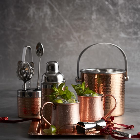 https://assets.wsimgs.com/wsimgs/rk/images/dp/wcm/202340/0050/copper-hammered-cocktail-shaker-c.jpg