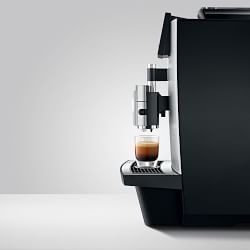 https://assets.wsimgs.com/wsimgs/rk/images/dp/wcm/202340/0081/jura-x8-fully-automatic-espresso-machine-platinum-j.jpg