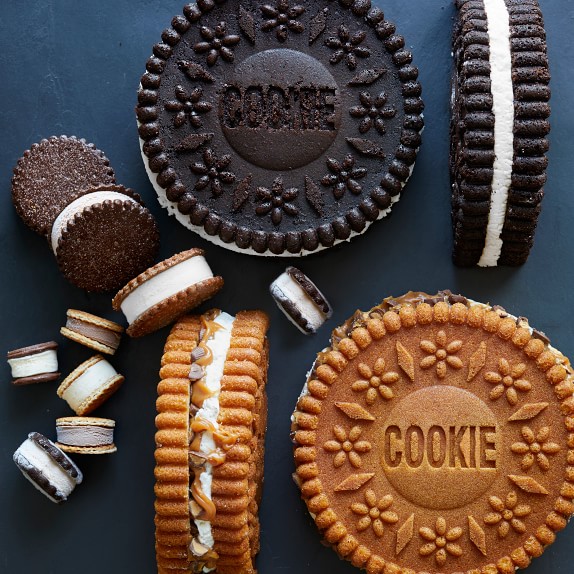 Williams Sonoma Nonstick Cookie Cake Pan Set of 2 Williams Sonoma