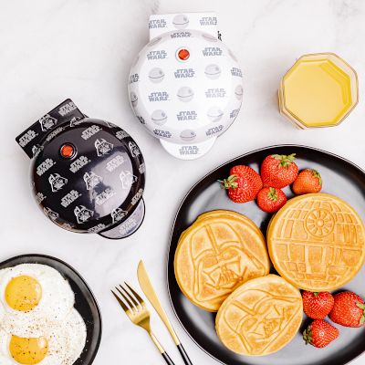 Death Star Measuring Cups Will Help Build Your Baking Empire