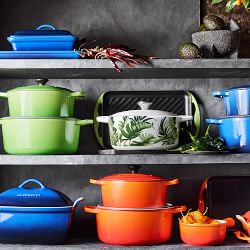 https://assets.wsimgs.com/wsimgs/rk/images/dp/wcm/202340/0114/le-creuset-stoneware-heritage-covered-square-baker-2-1-2-q-j.jpg
