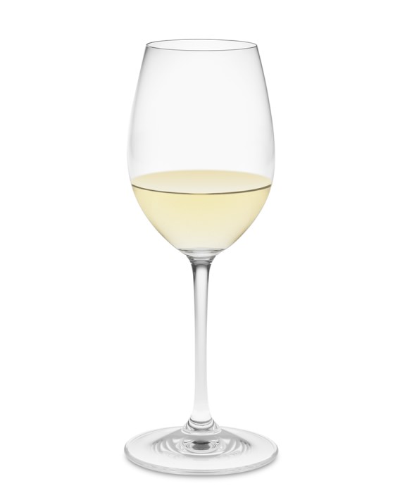 What Wine Glass to Use for Sauvignon Blanc, Chardonnay, Pinot Noir, Bordeaux