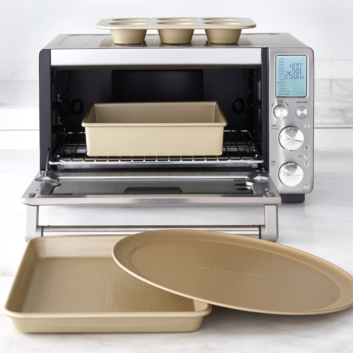 Williams Sonoma Goldtouch® Nonstick 4-Piece Toaster Oven Pan Set