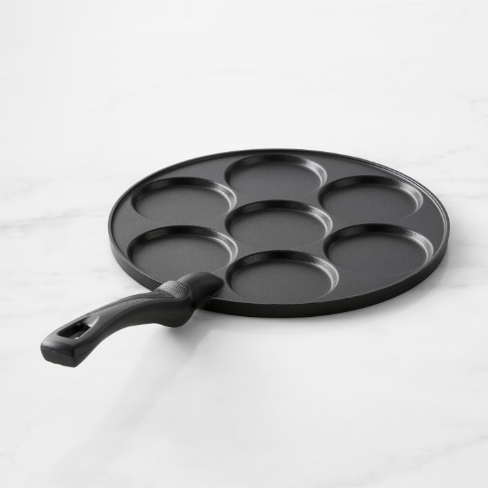 Commercial Chef Cast Iron Mini Pancake Pan, Silver Dollar Pancake Griddle, Easy to Clean Pancake Maker, Heats Evenly, Makes 7 Mini Silver Dollar