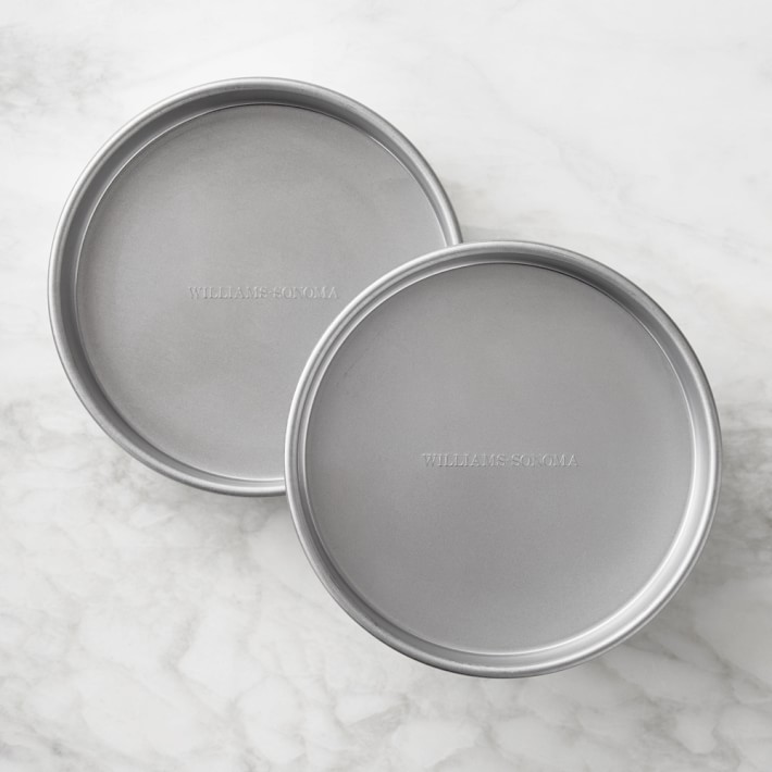 Williams Sonoma Traditionaltouch™ Round Cake Pan Set of 2