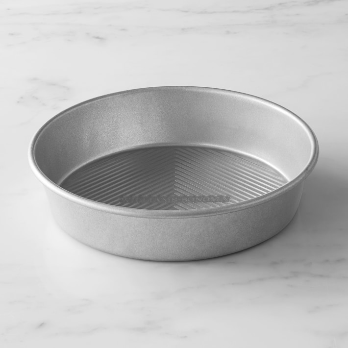 Williams Sonoma Cleartouch Nonstick Round Cake Pan