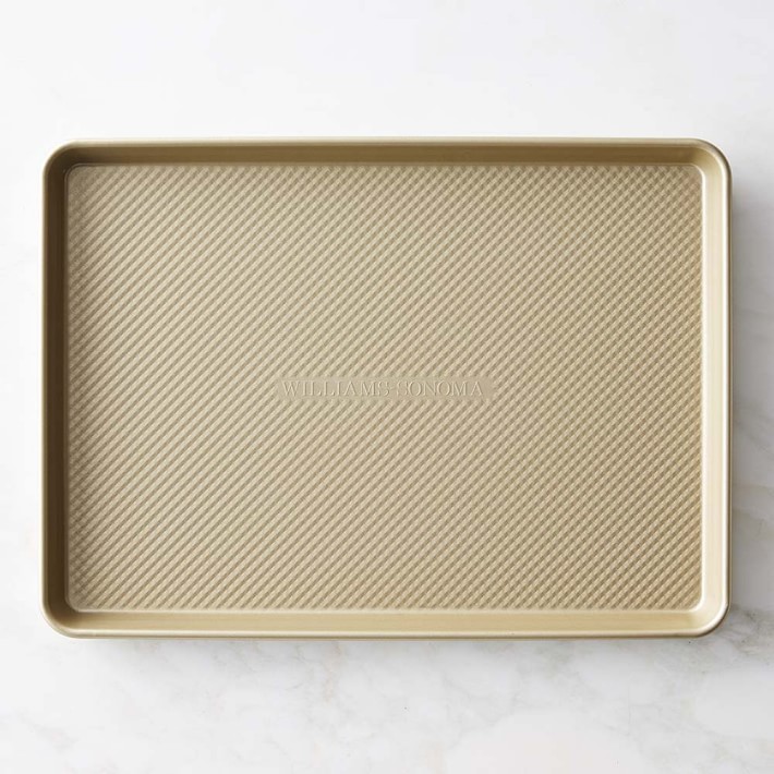  Nordic Ware Naturals Aluminum NonStick Baker's Quarter Sheet  Small, Gold: Baking Sheets: Home & Kitchen