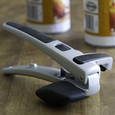 OXO GOOD GRIPS - Magnetic can opener