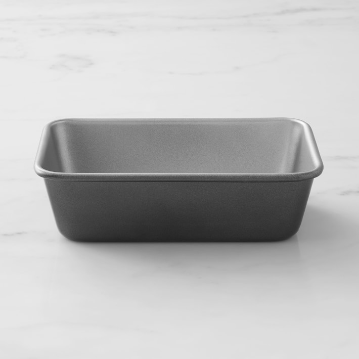 Cuisinart&#174; Chef's Classic&#8482; Nonstick Loaf Pan