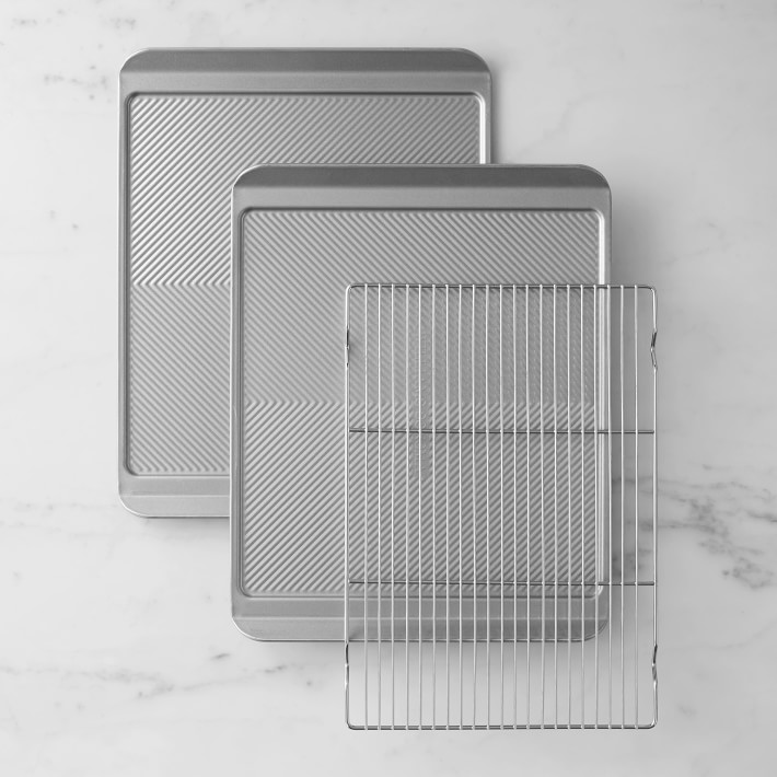 Williams Sonoma Cleartouch 3-Piece Bakeware Set