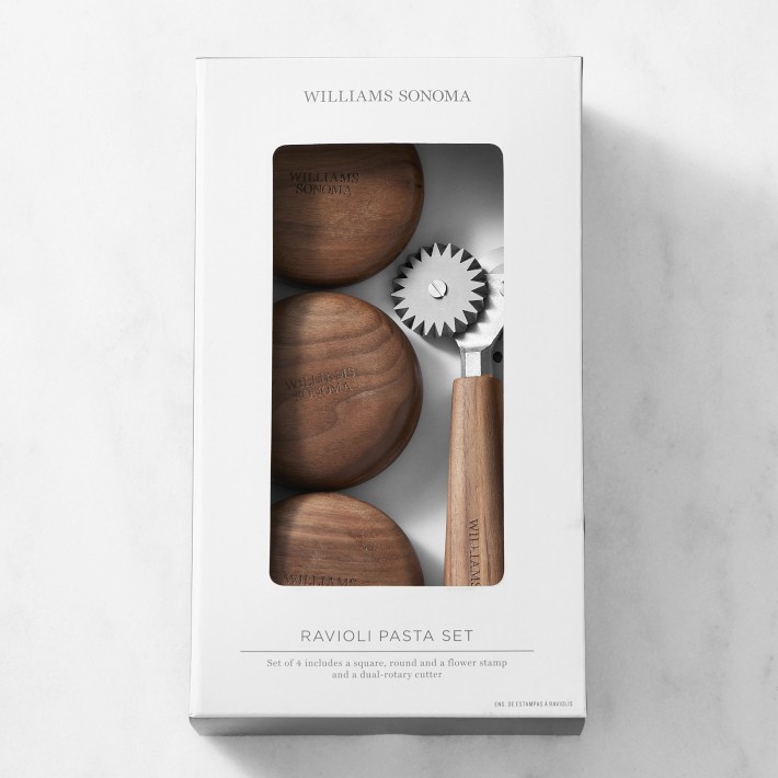 Pasta Cookbook & Tools Gift Set