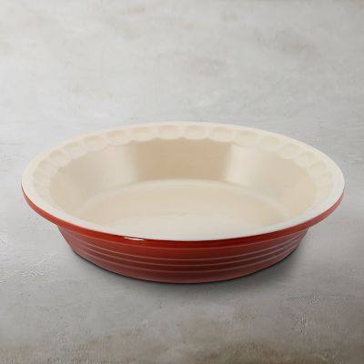 https://assets.wsimgs.com/wsimgs/rk/images/dp/wcm/202341/0030/le-creuset-stoneware-pie-dish-1-m.jpg