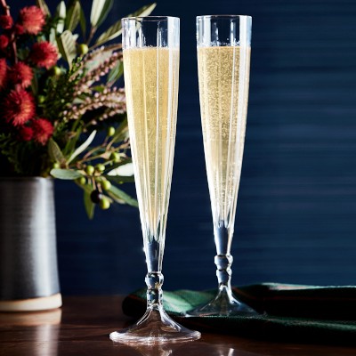 https://assets.wsimgs.com/wsimgs/rk/images/dp/wcm/202341/0059/dorset-champagne-flutes-m.jpg